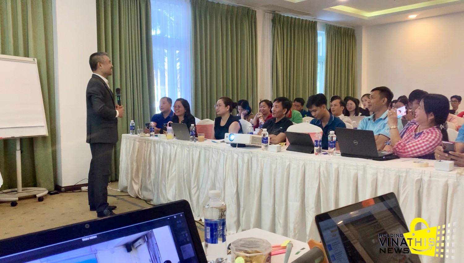 dao tao AI Vinh Long3