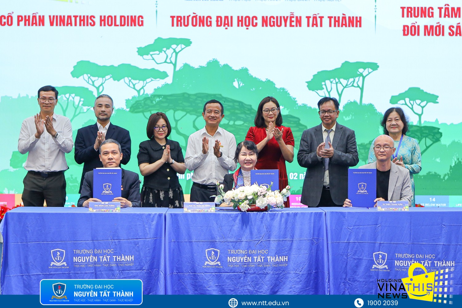 VINATHIS HOLDING KÝ KẾT HỢP TÁC TOÀN DIỆN CÙNG ĐẠI HỌC NGUYỄN TẤT THÀNH TẠI SỰ KIỆN GREEN FUTURE 2026